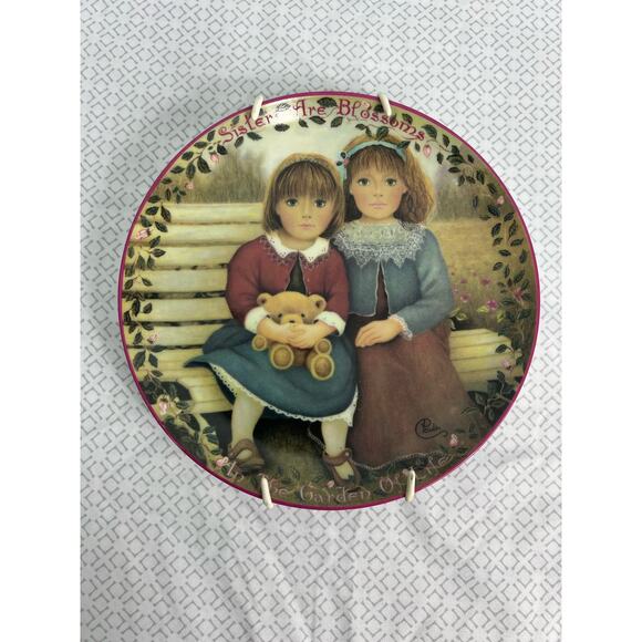Bradford Exchange 1995 Sisters Are Blossoms First Issue Kindred Moments Plate - Picture 3 of 8
